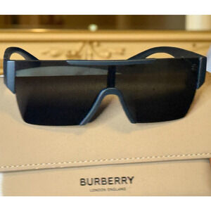 Burberry Men's Square Sunglasses 38/140mm BE4291 (Black/Gray) Luxury Glasses